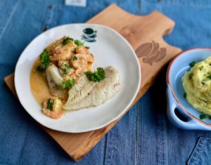 Filety z turbota w sosie z krewetkami – autor Czosnek w Pomidorach 20 marca, obchodzony jako Międzynarodowy Dzień Bez Mięsa (Meatout Day) dlatego pora na: Turbot w roli głównej – ryba, której się nie oprzesz